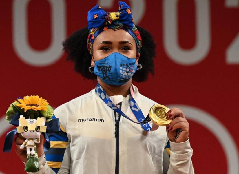 Neisi Dajomes, pesista ecuatoriana que llega a París como la vigente campeona olímpica.