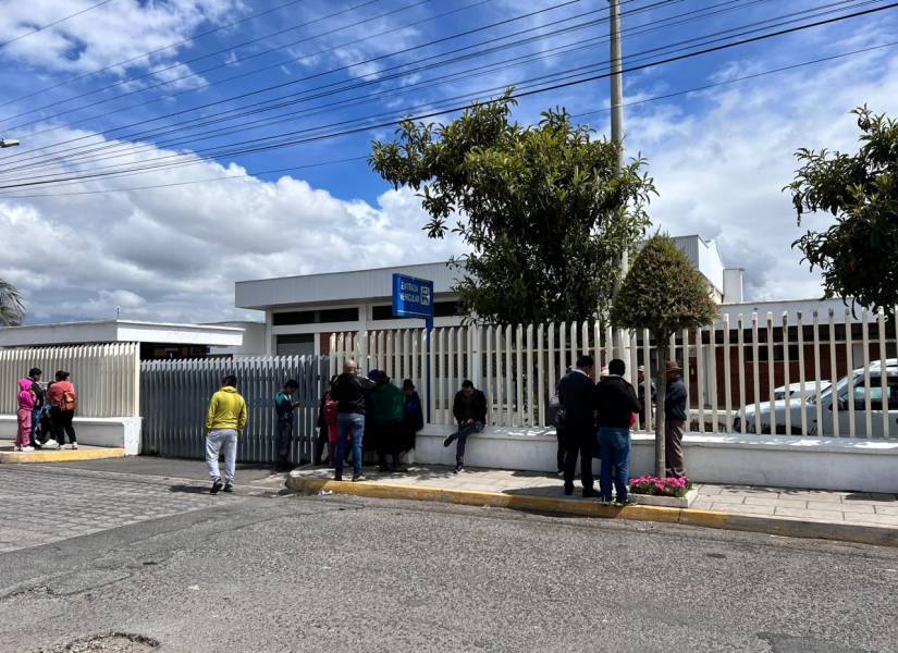 Los exteriores del Hospital de Solca en Riobamba, provincia del Chimborazo.