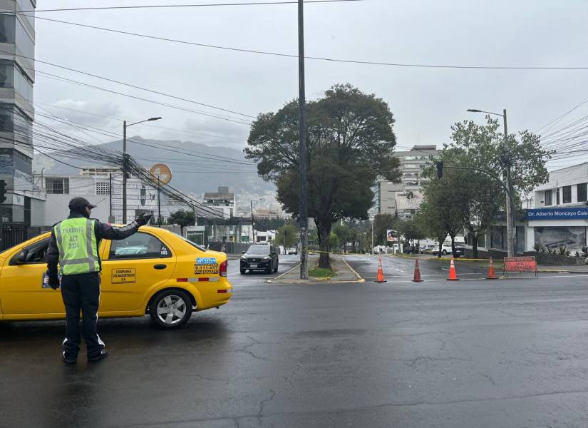 El pasado 28 de octubre, se cerraron los cruces viales en las avenidas Francisco de Orellana y Colón con la 6 de Diciembre, al norte de Quito.