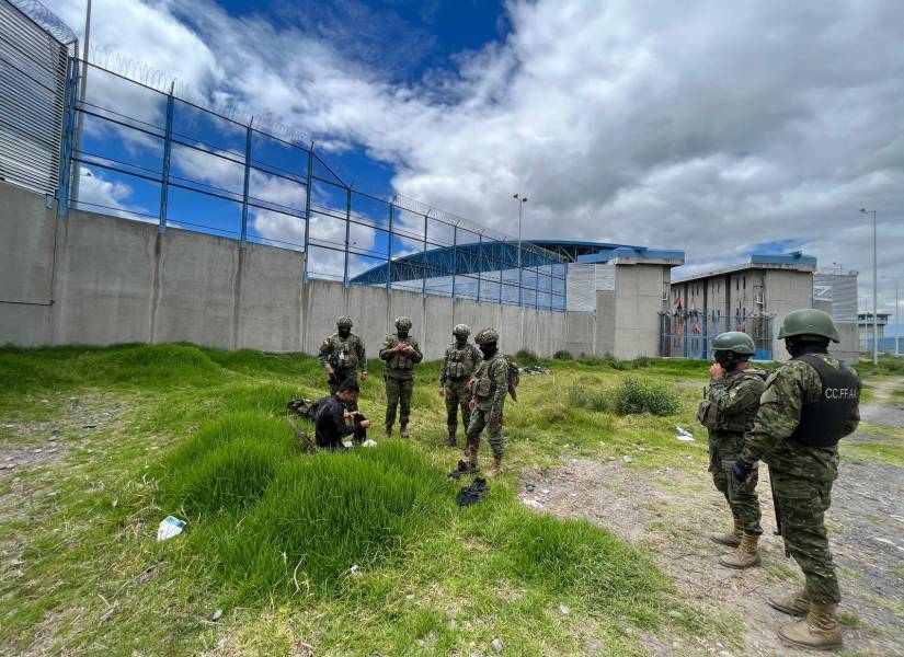 Las Fuerzas Armadas encontraron túneles en la cárcel de Cotopaxi