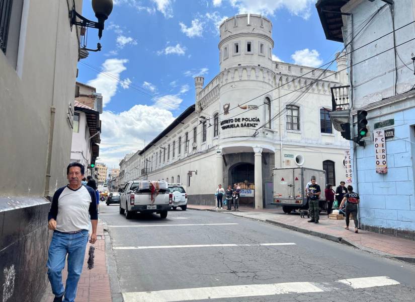 El edificio del Distrito de Policía Manuela Sáenz en donde funcionó el SIC-10.