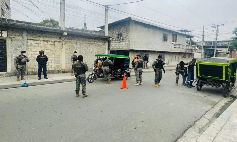 Más De 300 Militares Ya Operan En Las Calles De Guayaquil Para Combatir A La Delincuencia