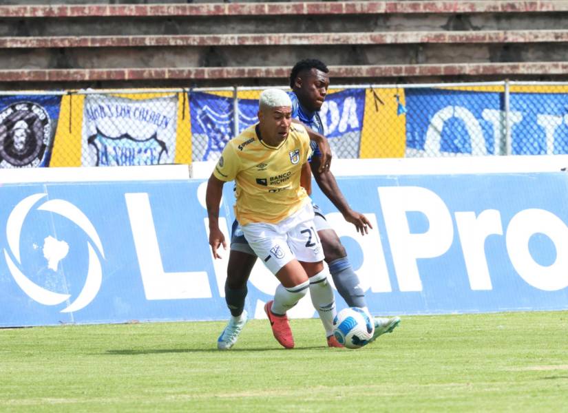 Universidad Católica venció por 2-0 a Eme