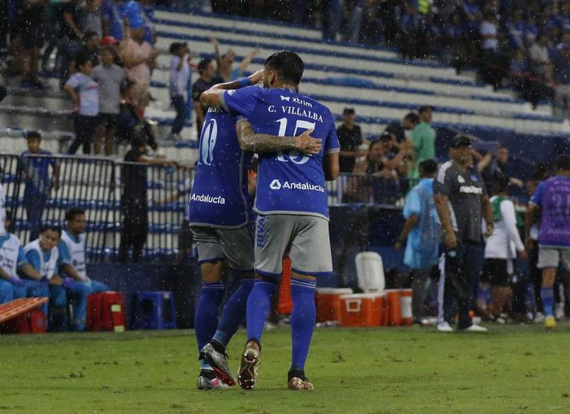 Alexis Zapata y Carlos Villalba demandaron a Emelec ante la FIFA.