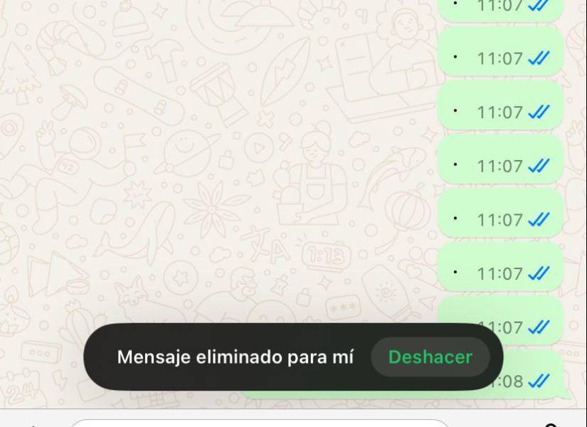 Opción de deshacer en un mensaje eliminado para ti.