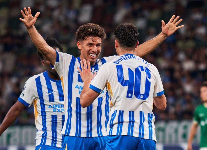 Jeremy Sarmiento anotó dos goles en la pretemporada con el Brighton.