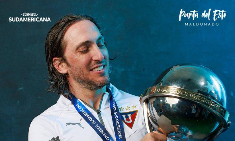 Luis Zubeldía se consagró campeón de la Copa Sudamericana con Liga de Quito.