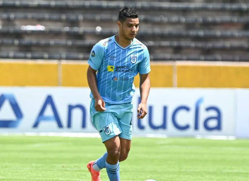 Kevin Minda, volante defensivo de la Universidad Católica.