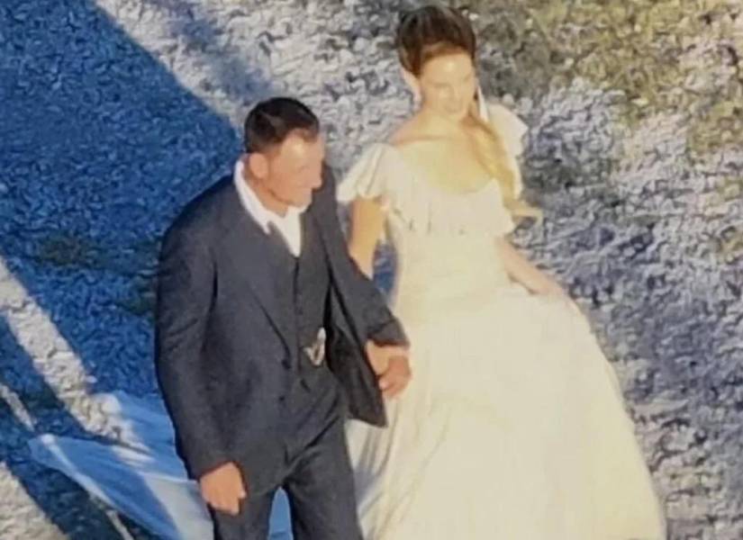 Fotografía de la boda de Lana del Rey junto a su padre