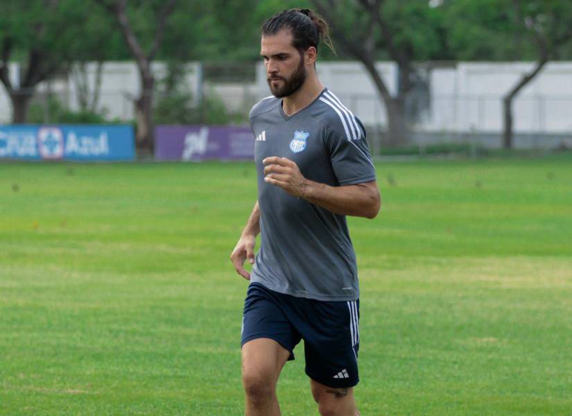 Facundo Castelli no viajará a los amistosos de Emelec.