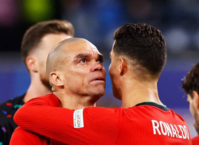 Pepe luego de disputar su último partido con su selección.