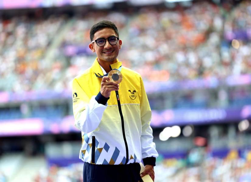 Daniel Pintado luce su medalla de oro en los Juegos Olímpicos de París 2024