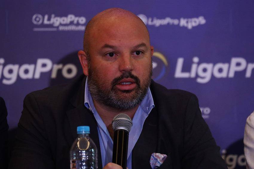 Miguel Ángel Loor sobre la piratería en el fútbol ecuatoriano: Roban a través del fútbol. Ese dinero pertenece a los clubes