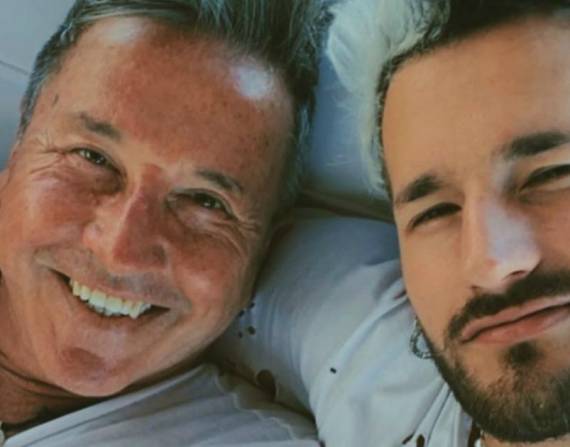 En una imagen de archivo, Ricardo Montaner y su hijo, Ricky Montaner.