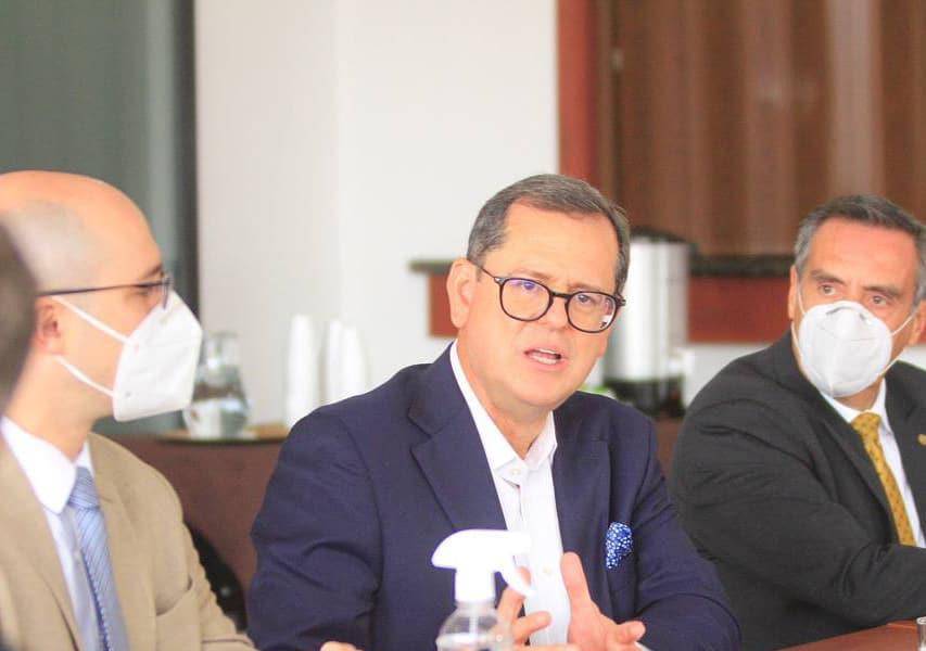 Carlos Rabascall deja Centro Democrático y apuesta por una candidatura con RETO