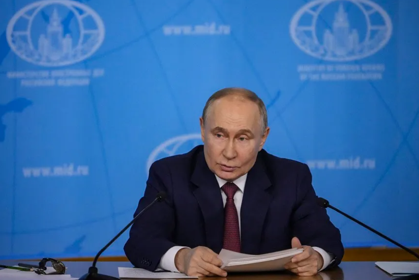 El presidente ruso, Vladímir Putin, en una intervención ante la plana mayor del Ministerio de Asuntos Exteriores ruso.