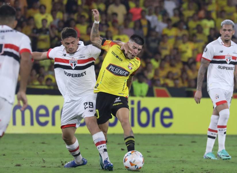 Sao Paulo venció por 2-0 a Talleres en la tercera fecha del grupo B de la Copa Libertadores.