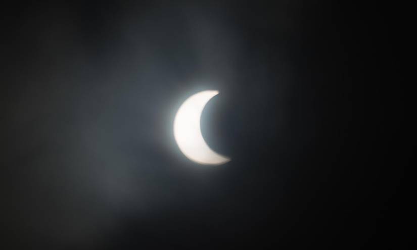 Fotografía del eclipse anular de sol hoy, desde La Crespa, Manabí.