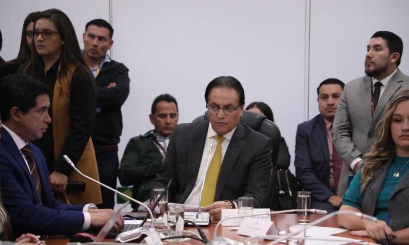 Fernando Villavicencio, presidente de la Comisión de Fiscalización.