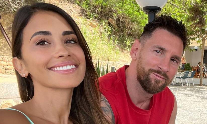 Imagen de archivo de Antonella Roccuzzo y Messi. La pareja es protagonista de una tierna historia de amor que nació antes de que el futbolista palpe la fama.