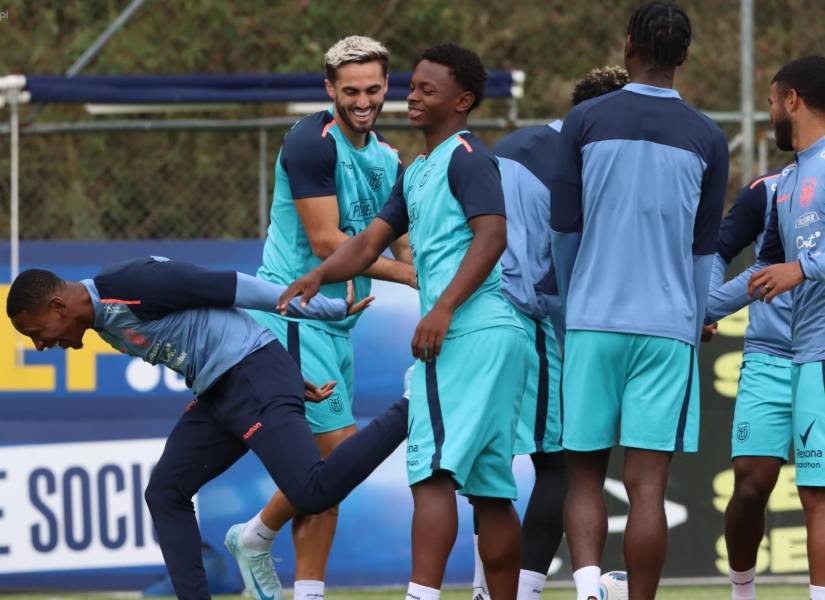 Los tricolores se divierten en los entrenamientos de Ecuador.