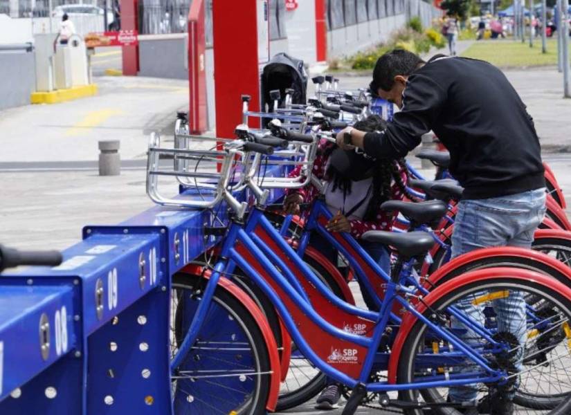 Uso de bicicletas públicas en Quito