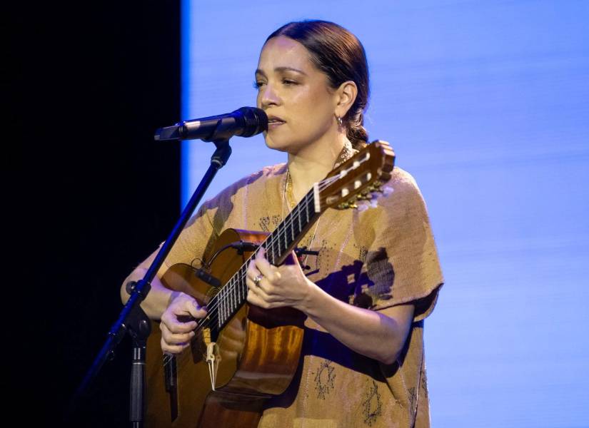 Fotografía de la cantante y compositora mexicana Natalia Lafourcade