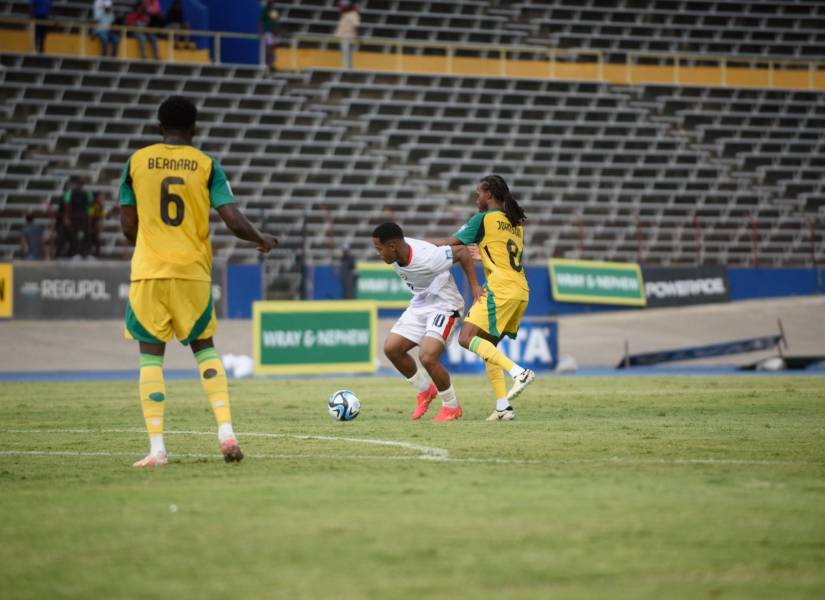 Imagen del partido entre Jamaica y República Dominicana.
