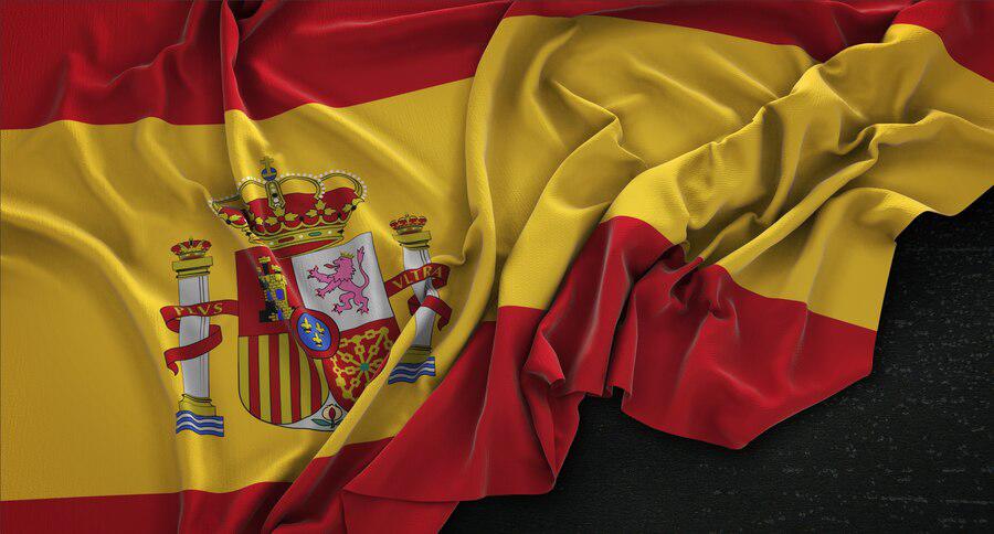 Estos son 10 apellidos que pueden facilitarte la nacionalidad española y el pasaporte europeo