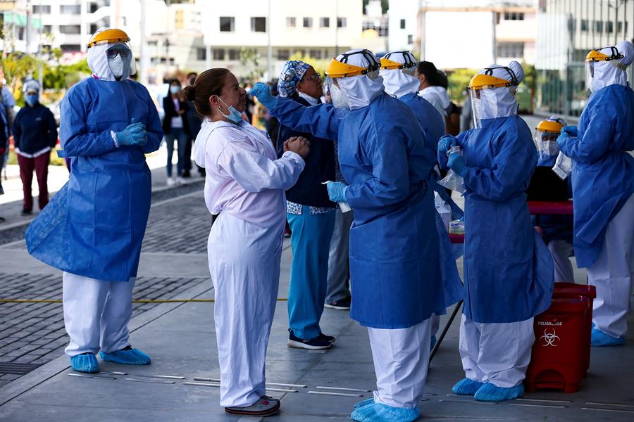 COVID-19: Ecuador vuelve a registrar más de 1.000 contagios en un día