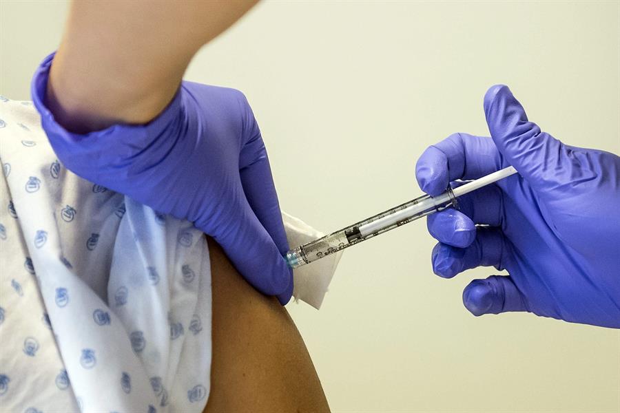 Buscan 1.000 voluntarios en Miami para ensayo de vacunas