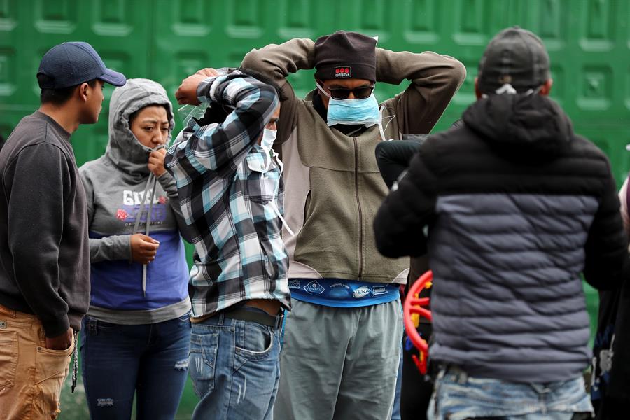 Sube a 5 la cifra de muertos por coronavirus en Ecuador; 367 casos confirmados