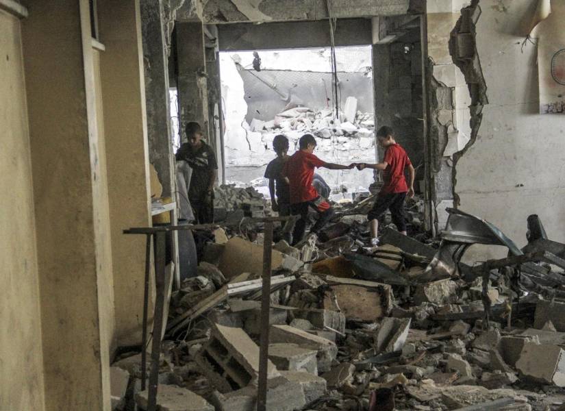 Restos de una escuela destruida en la Franja de Gaza.