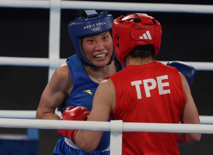 La china Liu Yang of China peleará contra la argelina Imane Khelif por el oro en los Juegos Olímpicos de París 2024.