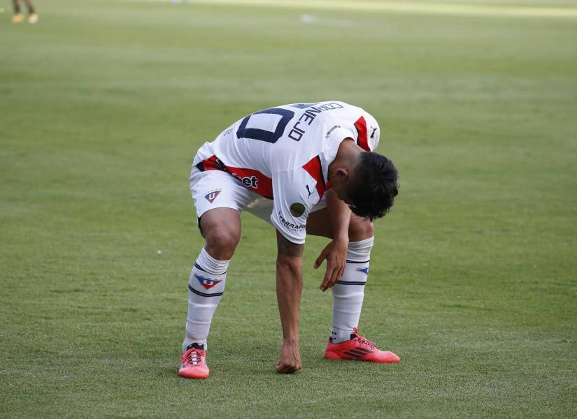 Fernando Cornejo, jugador de Liga de Quito, celebra su gol marcado a Independiente del Valle