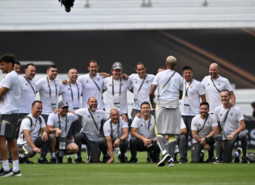 El cuerpo técnico del Atlético Mineiro previo a la final de la Copa Libertadores