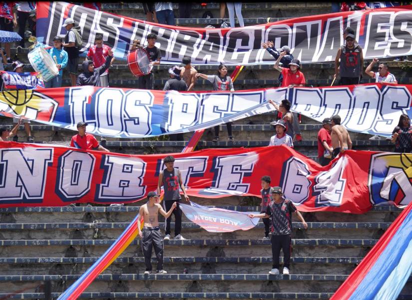 Los hinchas de El Nacional no han llenado el estadio en los últimos encuentros