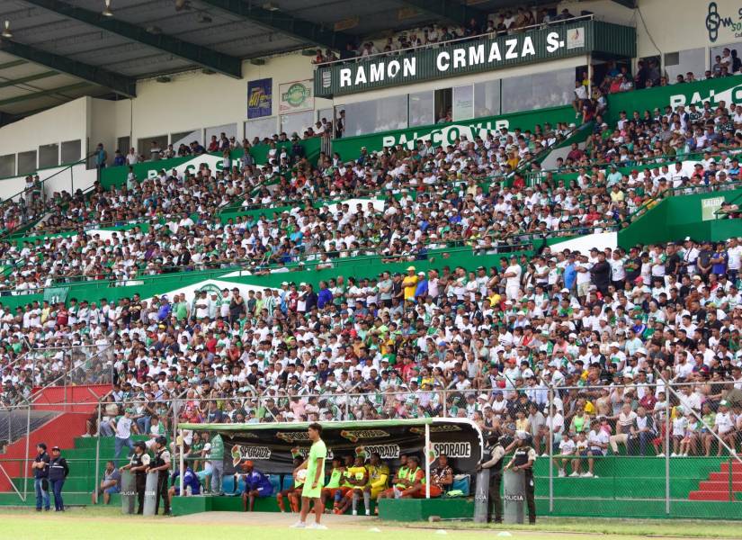 Liga de Portoviejo perdió la taquilla del encuentro ante el Deportivo Quito.