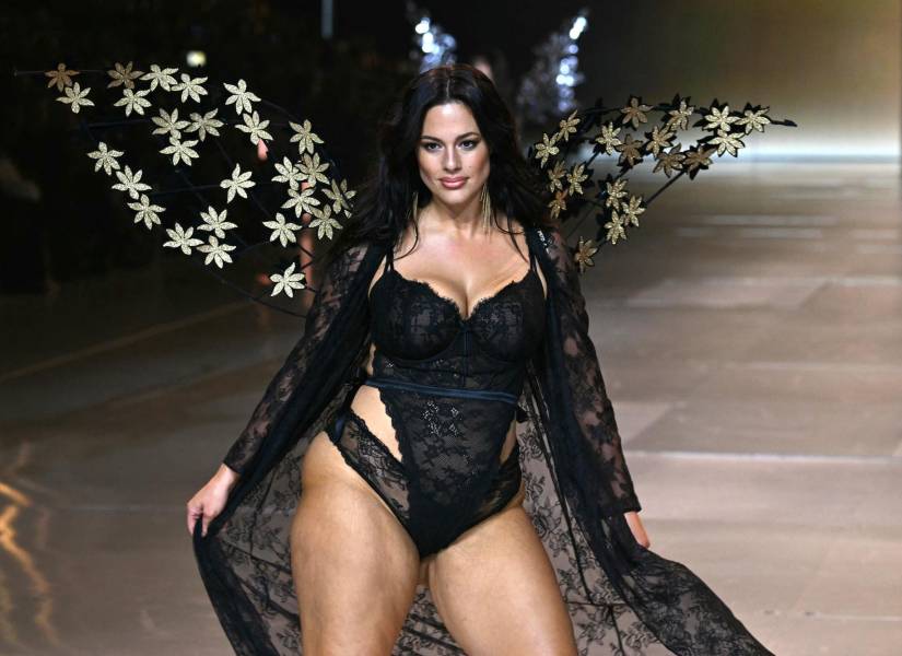 US model Ashley Graham walks the runway during Victoria's Secret Fashion Show at Duggal Greenhouse at the Brooklyn Navy Yard in Brooklyn, New York on October 15, 2024. ANGELA WEISS / AFP