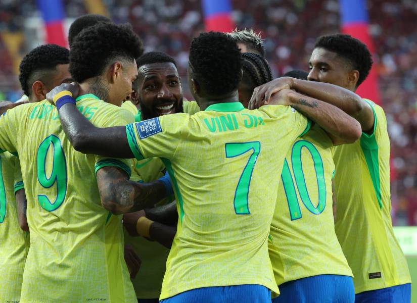 Brasil empató con Venezuela por 1-1