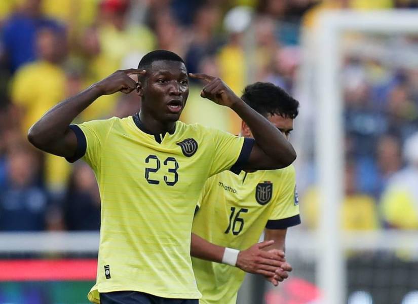 Moisés Caicedo vale cinco veces más que toda la selección de Bolivia.