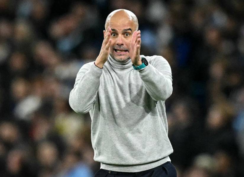 Pep Guardiola, entrenador que renovó hasta 2027 con el Manchester City.