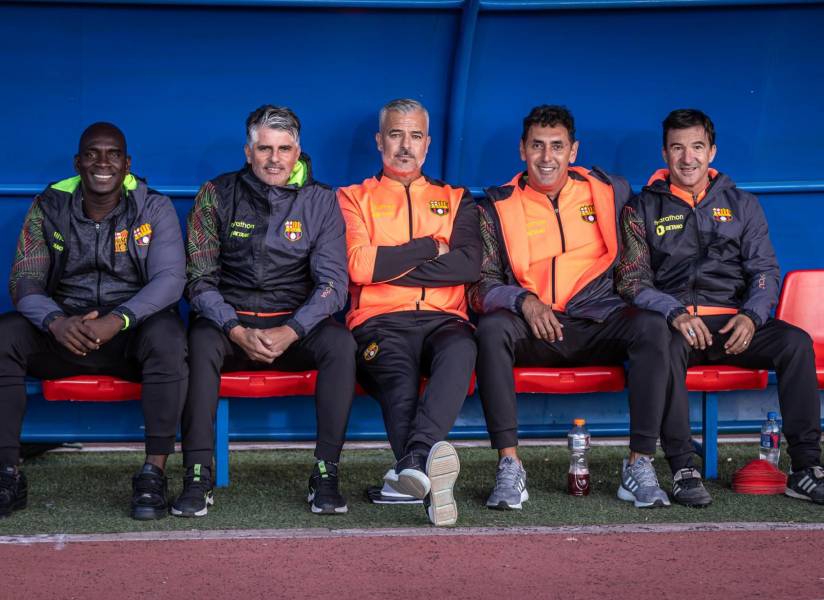 Segundo Alejandro Castillo y Alejandro Valenzuela compartieron parte del cuerpo técnico de Diego López.