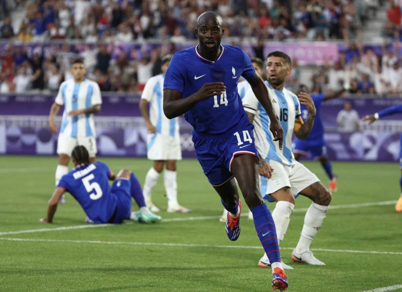 Jean-Philippe Mateta anotó el único gol del partido para darle la clasificación a Francia.