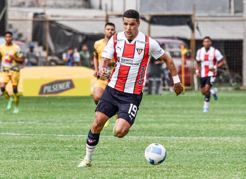 Alex Arce jugará frente a los hinchas de Liga de Quito en el estadio Rodrigo Paz Delgado.