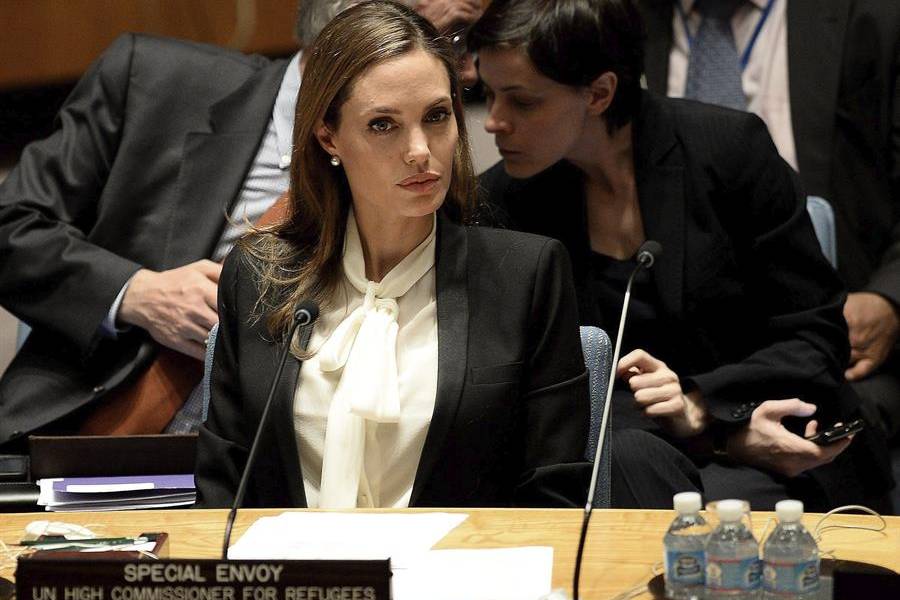 Angelina Jolie pide ayudar a víctimas de violaciones