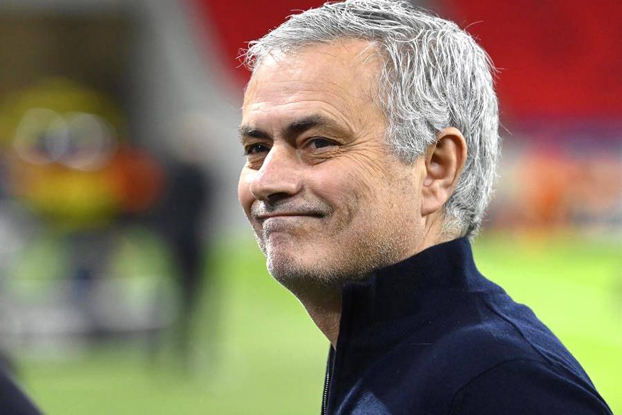 Mourinho recibirá unos 17 millones de euros como finiquito