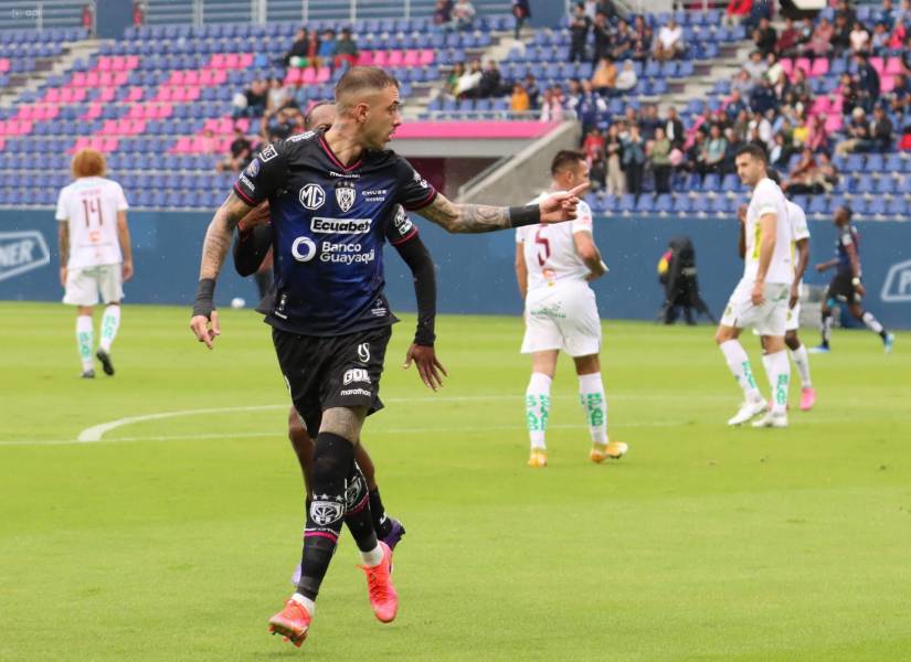 Quito, 18 de abril de 2024. Fecha 9 LigaPro Ecuabet: Independiente del Valle recibe a Mushuc Runa en el estadio Banco Guayaquil. API / HAMILTON LÃ“PEZ