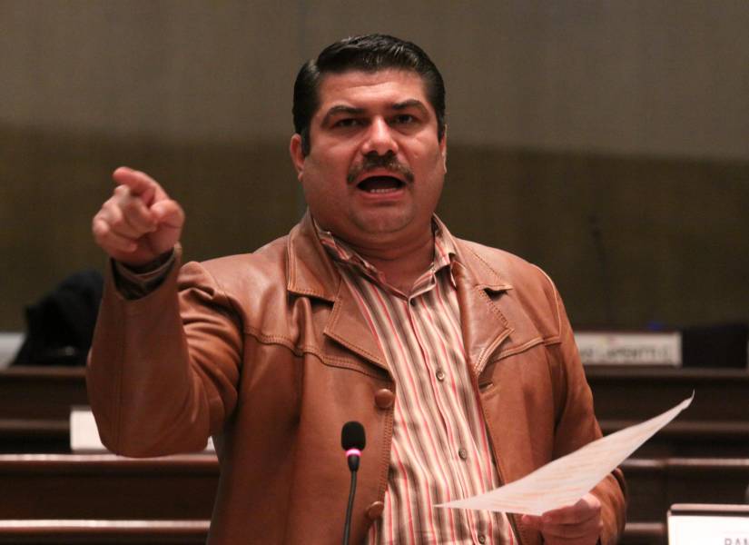 Foto de Jorge Escala, en calidad de legislador de la Asamblea Nacional en 2010.