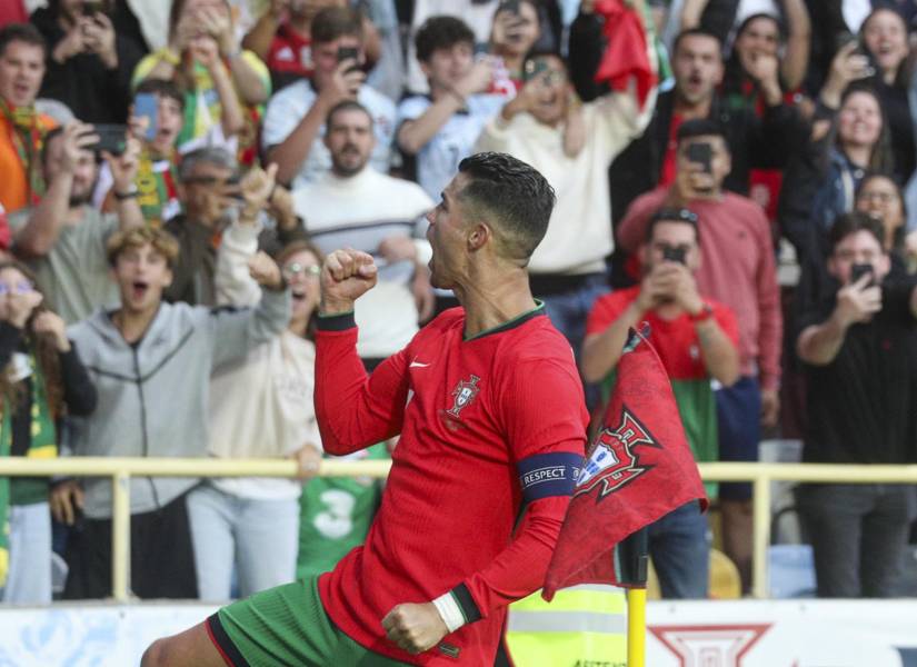 El delantero Cristiano Ronaldo anotó el 2-0 durante en el último partido amistoso de Portugal contra Irlanda.